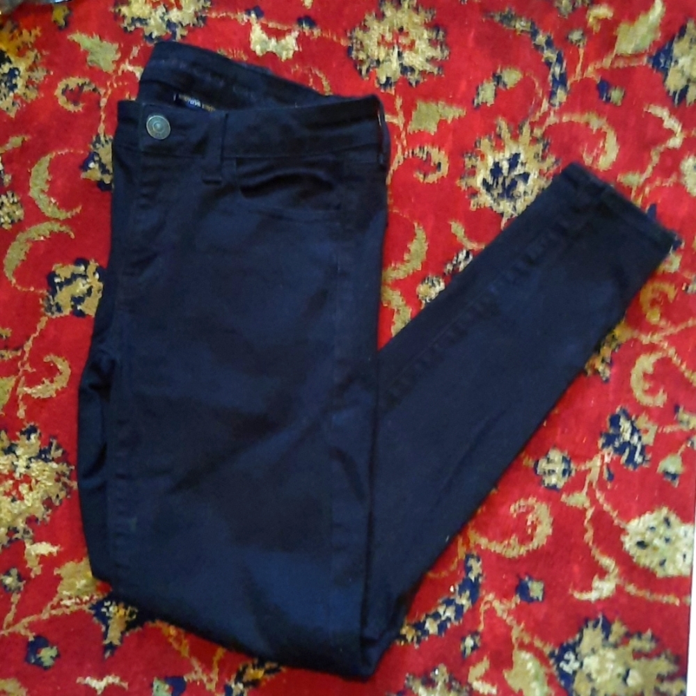 Black American Eagle Jegging